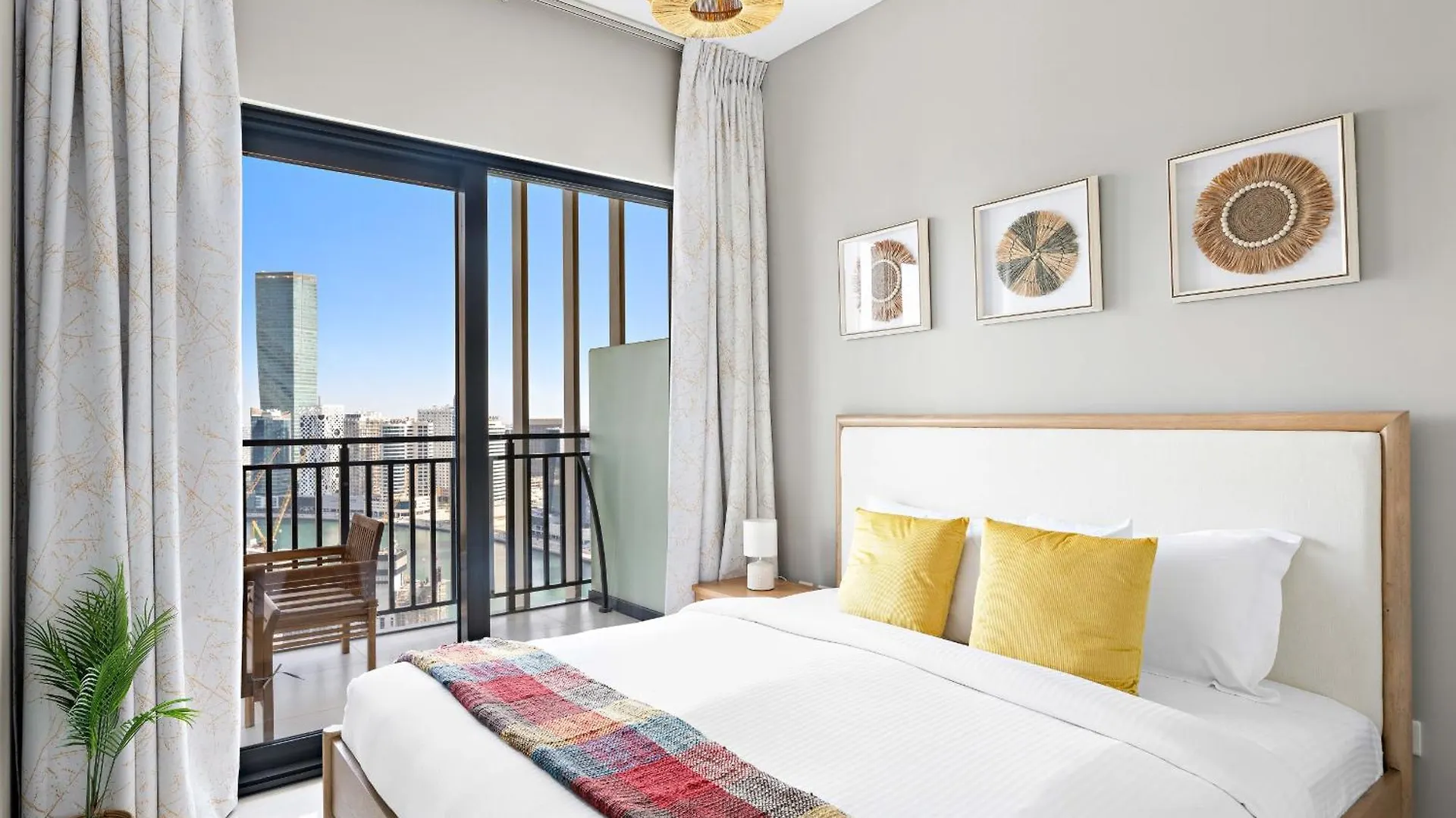 דובאי Exclusive 1-Bdr Stay - Zada Tower, Business Bay דירה