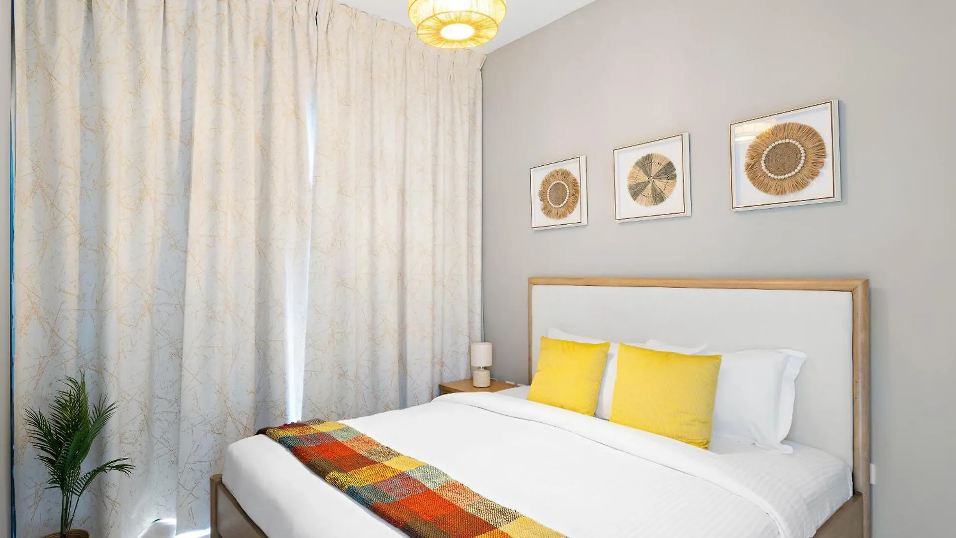 Exclusive 1-Bdr Stay - Zada Tower, Business Bay Dubai